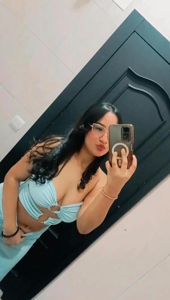 Chica busca chico en Sevilla: 