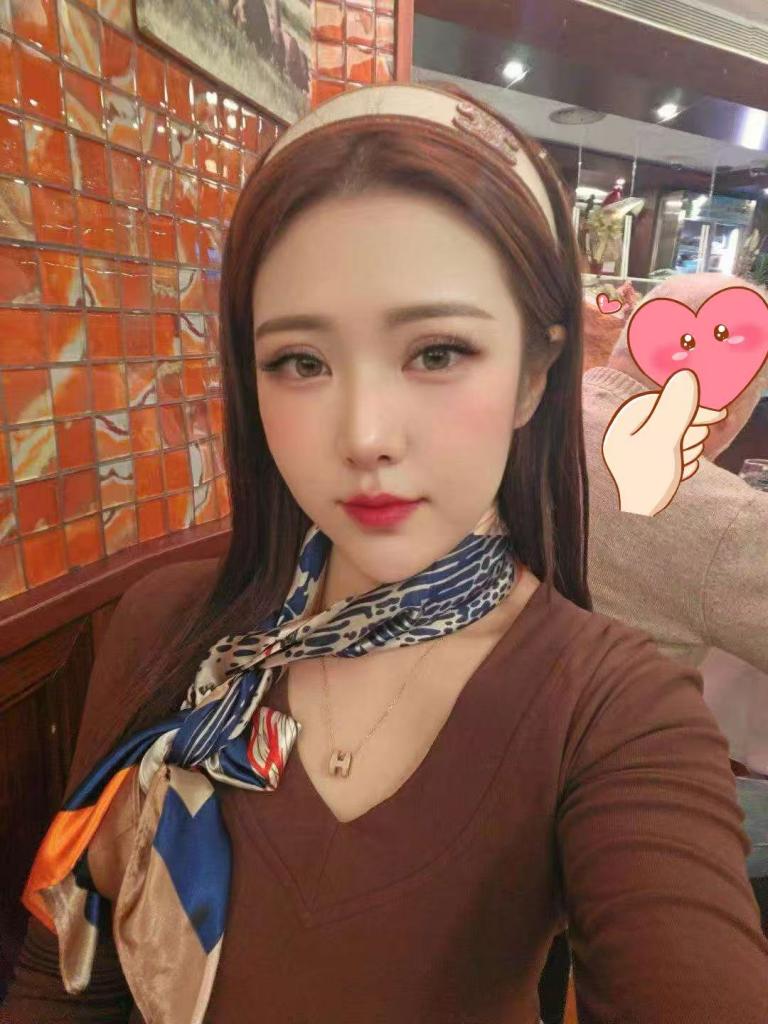 Chica busca chico en Madrid: Chica busca chico