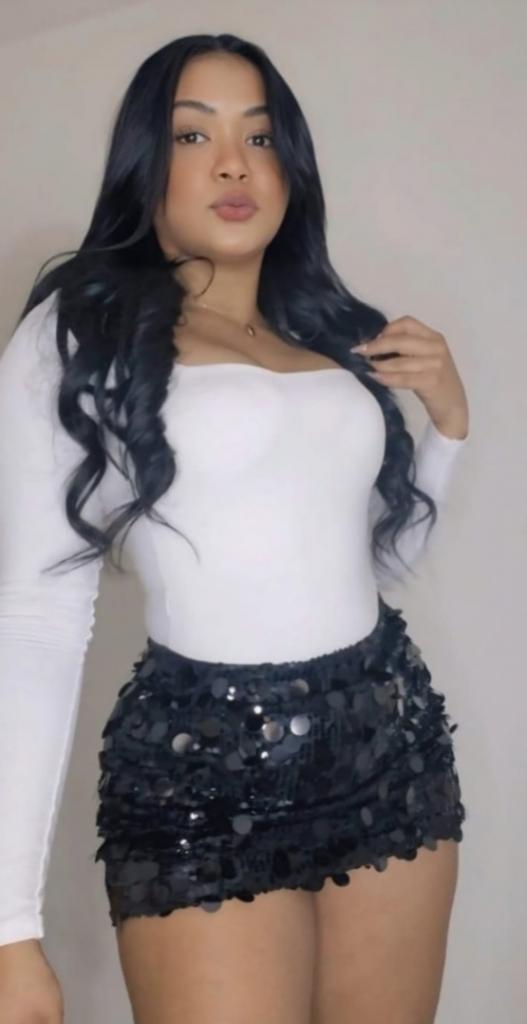Chica busca chico en Granada: 
