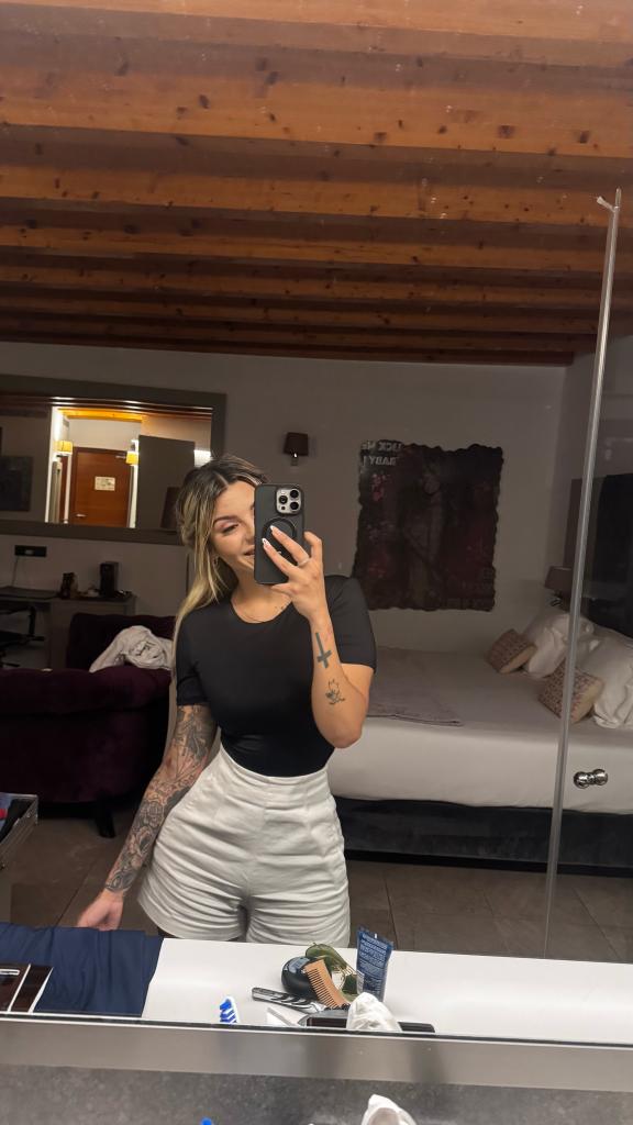 Chica busca chico en Mallorca: Chica busca chico