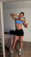 677928086: Chica busca chico en Barcelona