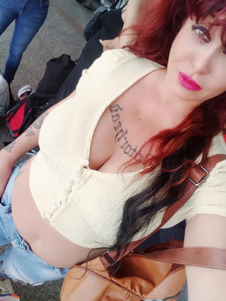 Chica busca chico en Lugo: Chica busca chico