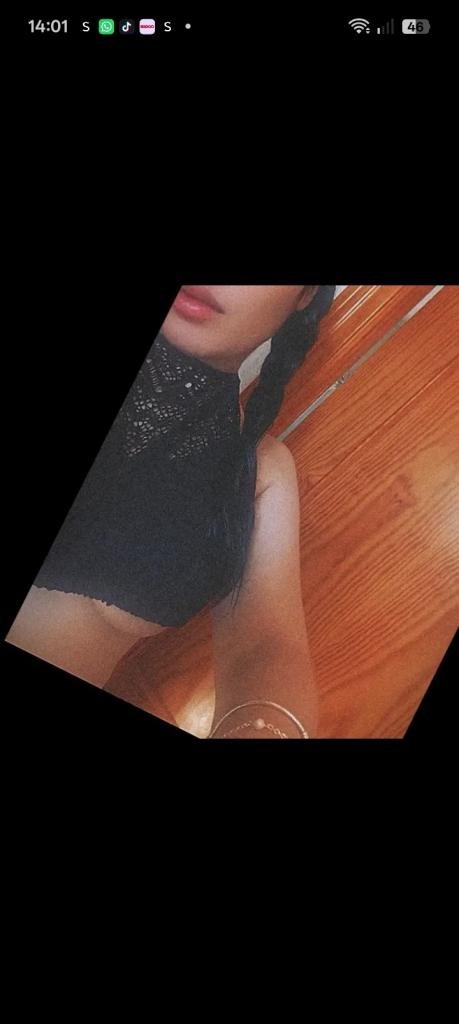 Chica busca chico en Granada: 