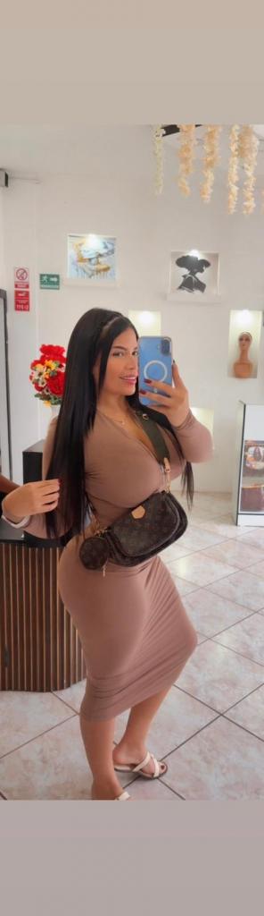 Chica busca chico en Tenerife: 