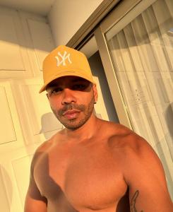 Chico busca chica en Asturias: 