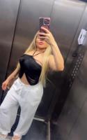 653913486: Chica busca chico en Sevilla