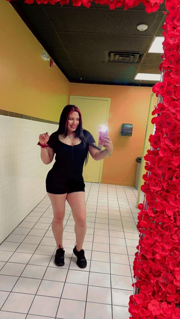 613948932: Chica busca chico en Madrid