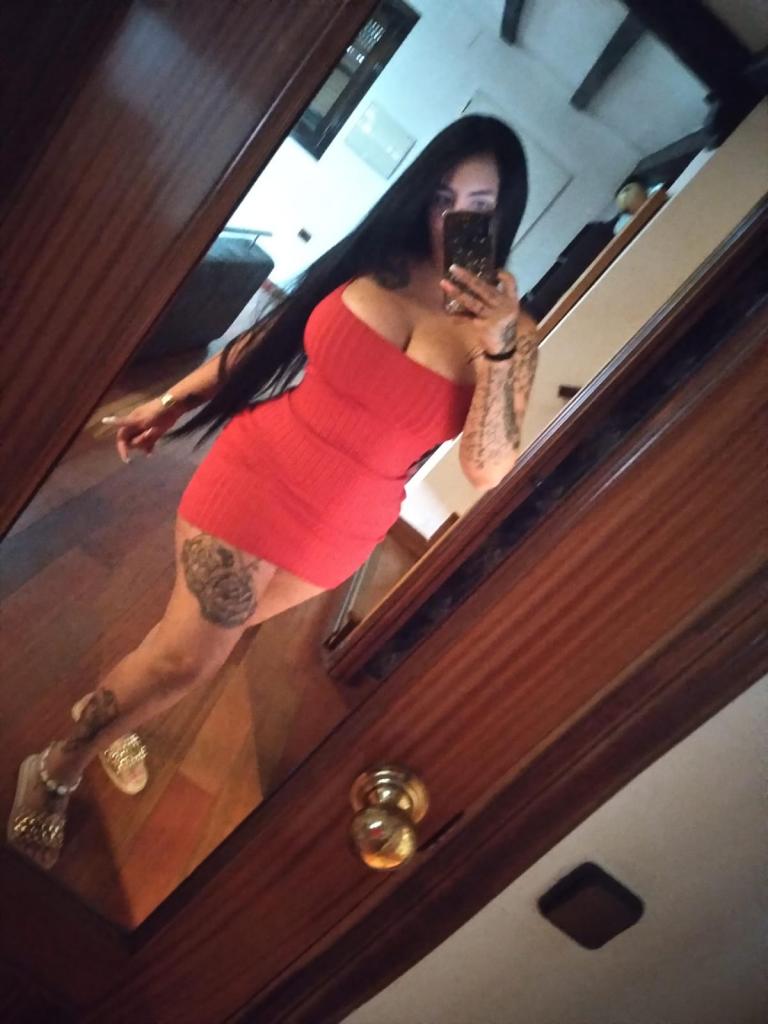 Chica busca chico en Sevilla: 