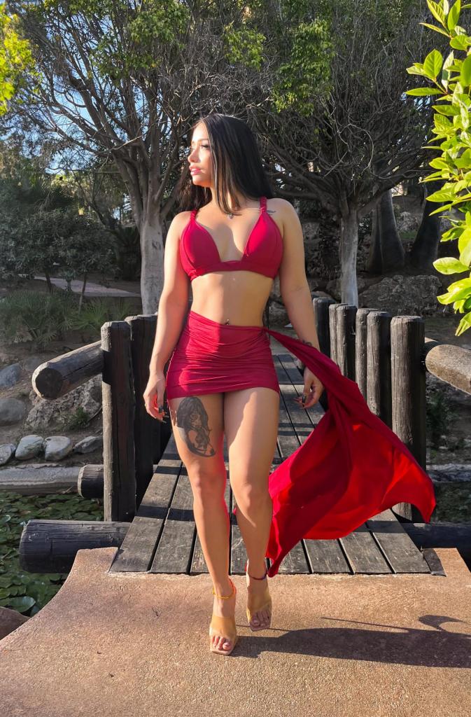 Chica busca chico en Alicante: 