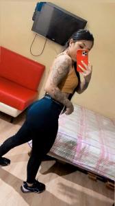 742088643: Chica busca chico en León