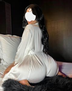 643599610: Chica busca chico en León