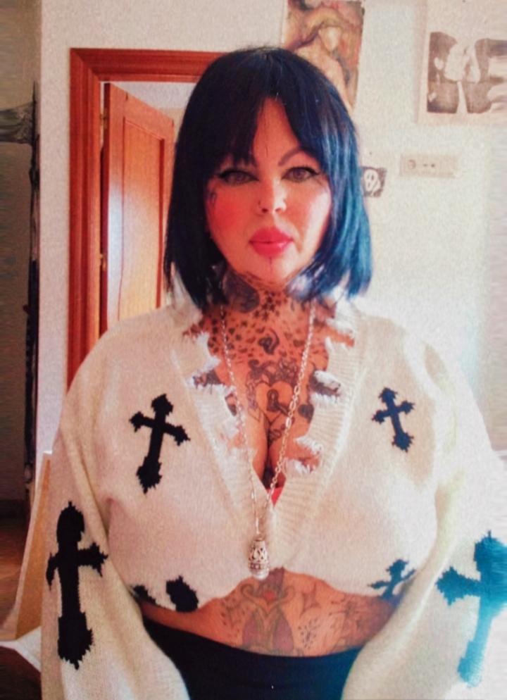 Chica busca chico en Granada: 