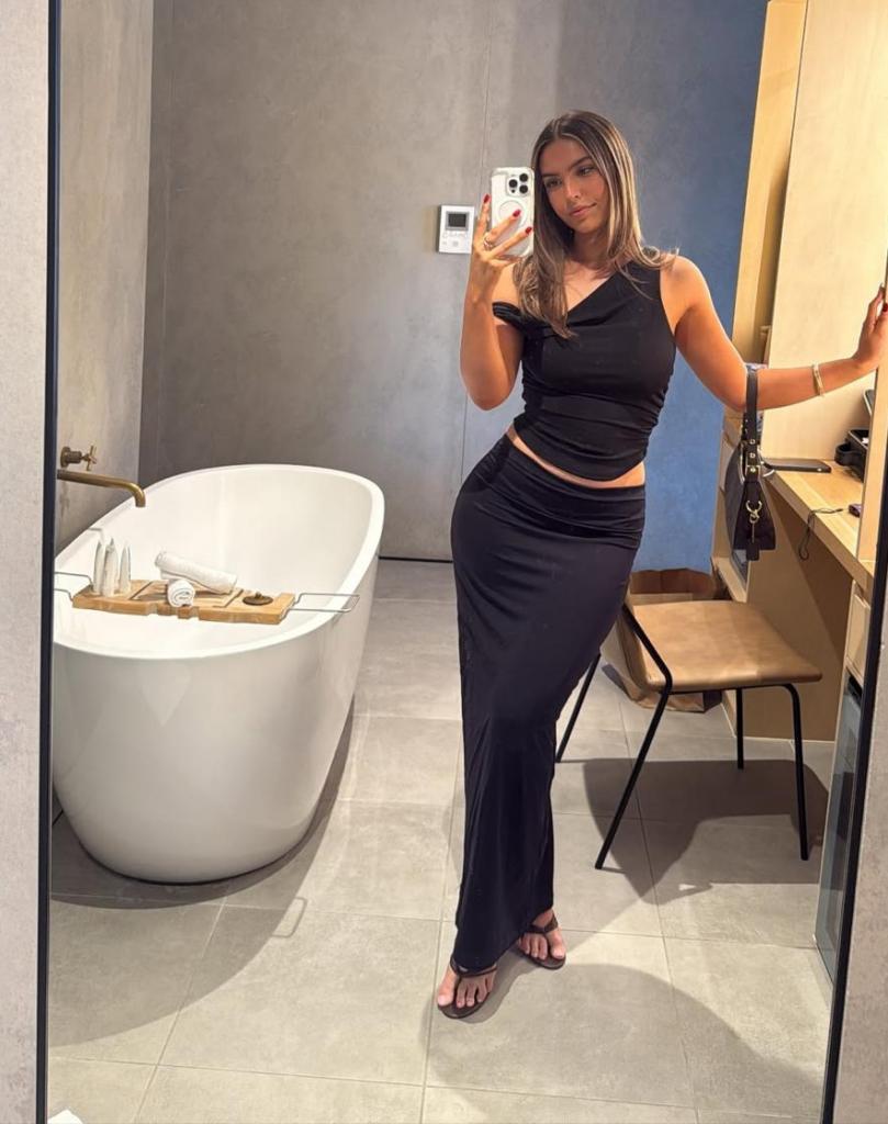 613654729: Chica busca chico en Madrid