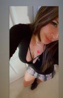 613948932: Chica busca chico en Madrid