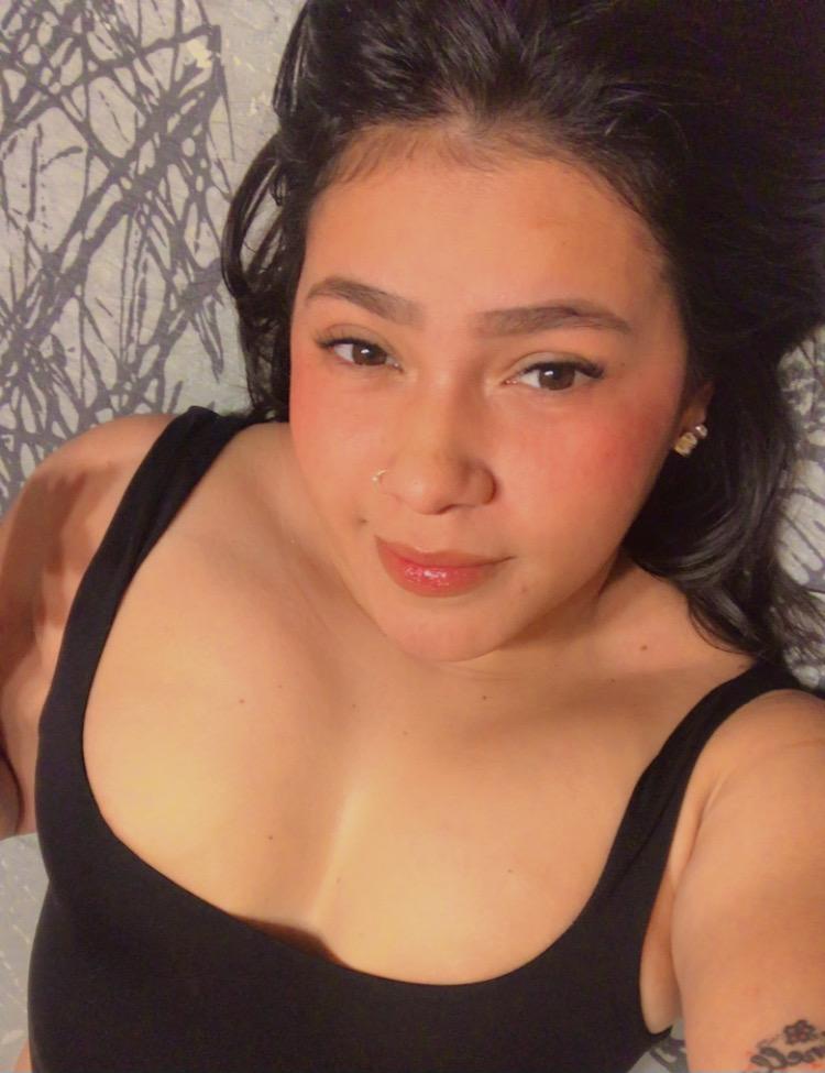 Chica busca chico en Granada: 