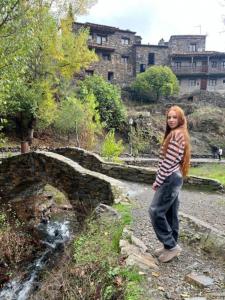 631384769: Chica busca chico en Tarragona