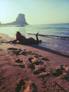 614733210: Chica busca chico en Alicante