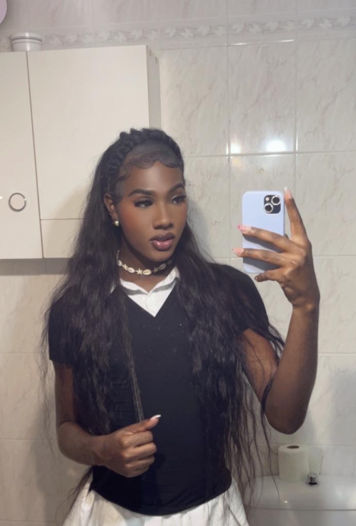 634156912: Travesti en Barcelona