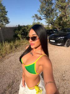 640933270: Chica busca chico en Madrid