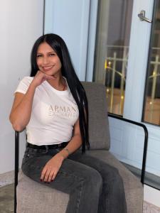 613362599: Chica busca chico en Alicante