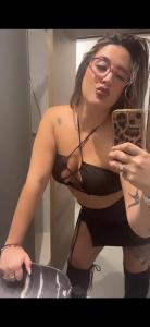664507008: Chica busca chico en Valencia