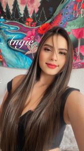 669608091: Chica busca chico en Madrid