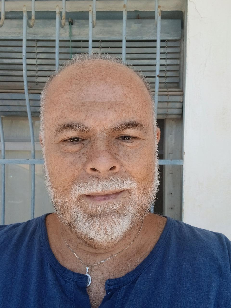 Chico busca chica en Castellón: 