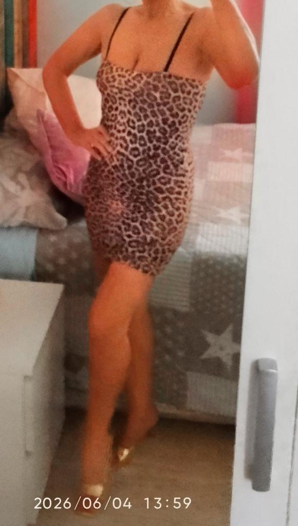657603495: Chica busca chico en Alicante