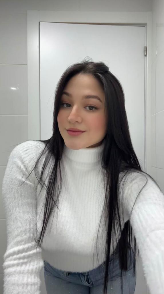 641901320: Chica busca chico en Zaragoza