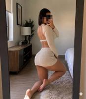 647163074: Chica busca chico en Málaga