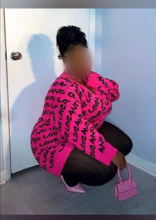 Chica busca chico en Sevilla: 