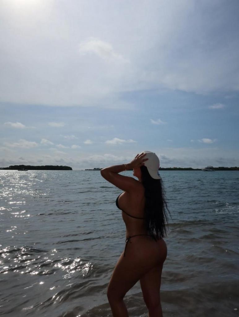 Chica busca chico en Cádiz: 