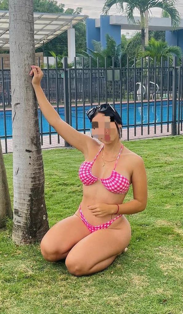 Chica busca chico en Cádiz: 