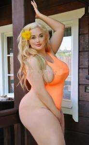 637828903: Chica busca chico en Barcelona