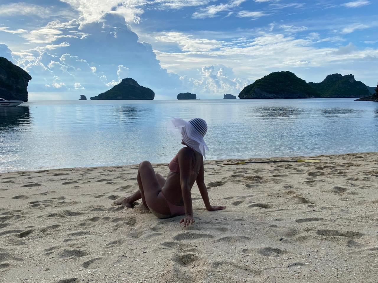 Chica busca chico en Barcelona: 