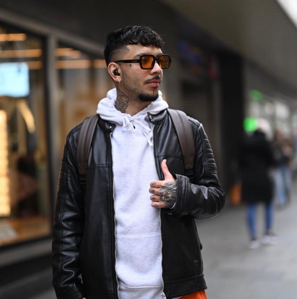 Chico busca chica en Madrid: 