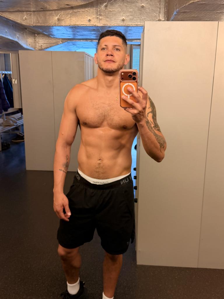 Chico busca chica en Barcelona: 