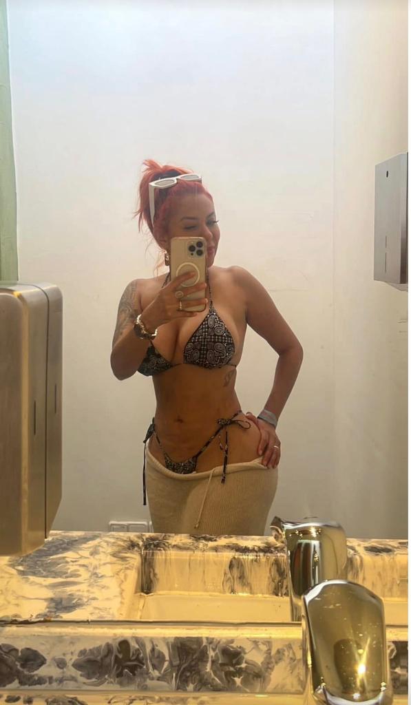 Chica busca chico en Ibiza: 