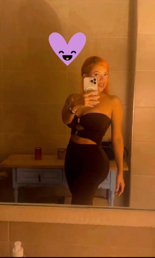 Chica busca chico en Ibiza: 