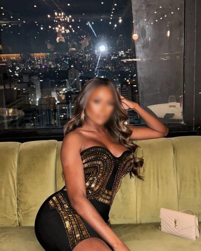 Chica busca chico en Murcia: 