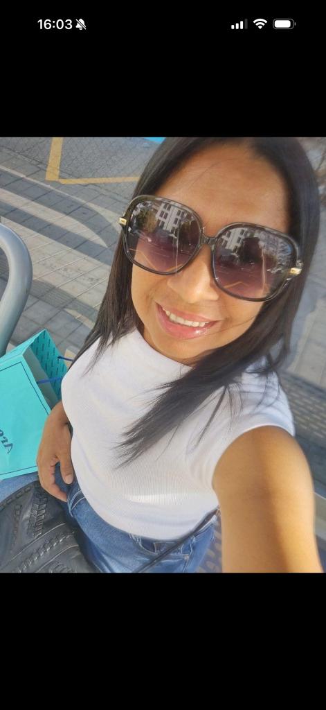 Chica busca chico en Huelva: 