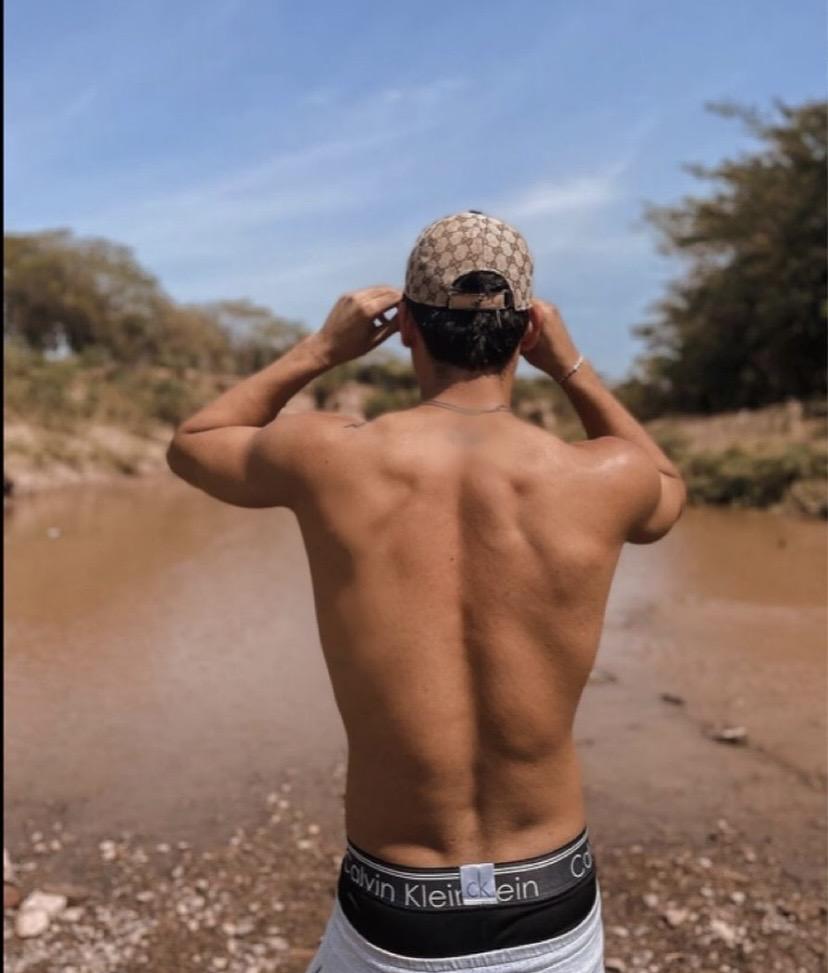 Chico busca chica en Barcelona: 