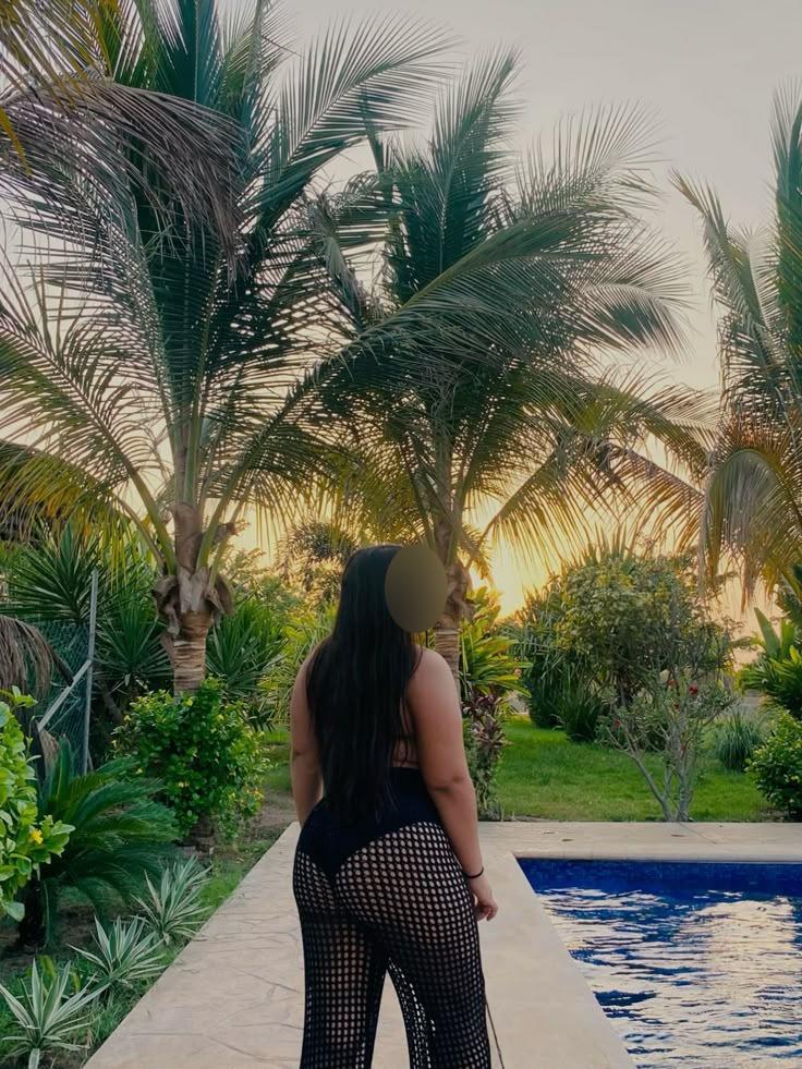 Chica busca chico en Tenerife: 