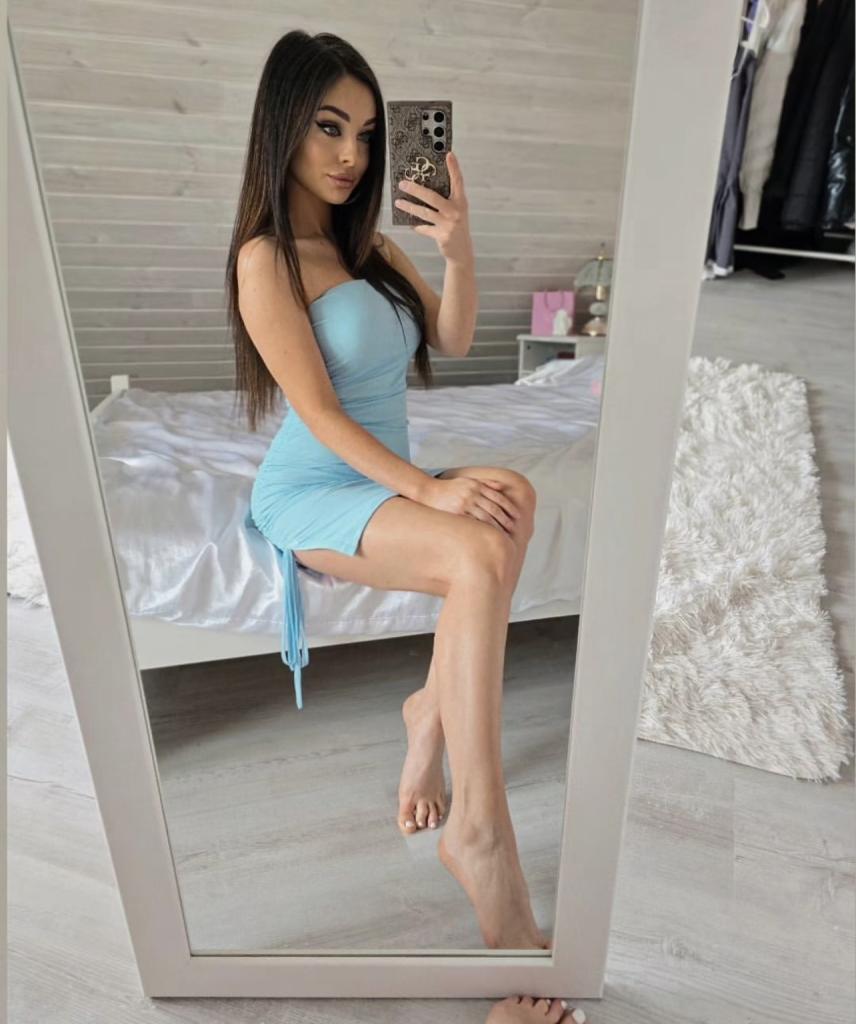 662234989: Chica busca chico en Málaga