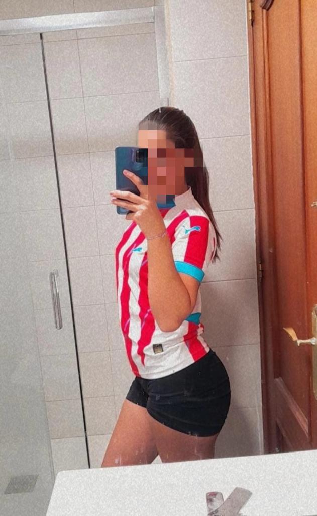 Chica busca chico en Almería: 