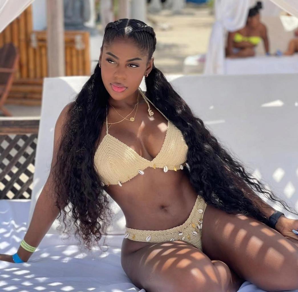 645259007: Chica busca chico en Gerona