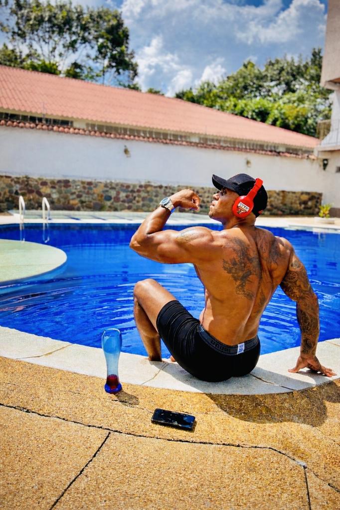 Chico busca chica en Madrid: 