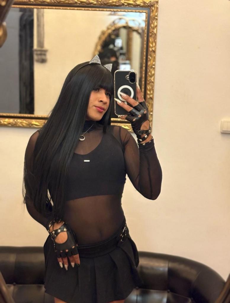 643582657: Transexual en Zaragoza