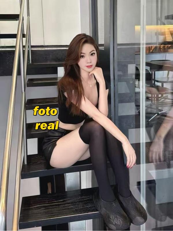 650724495: Chica busca chico en Sevilla