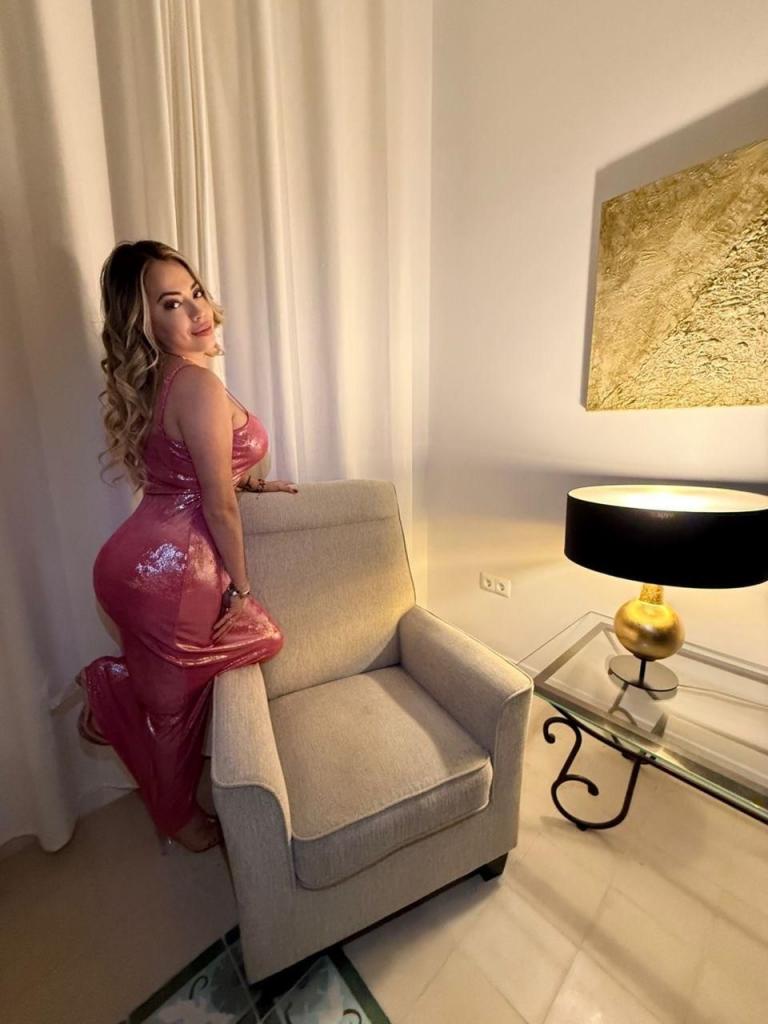 Chica busca chico en Mallorca: 